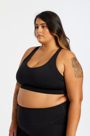 CURVED BUILT-IN SPORTS BRA ONYX