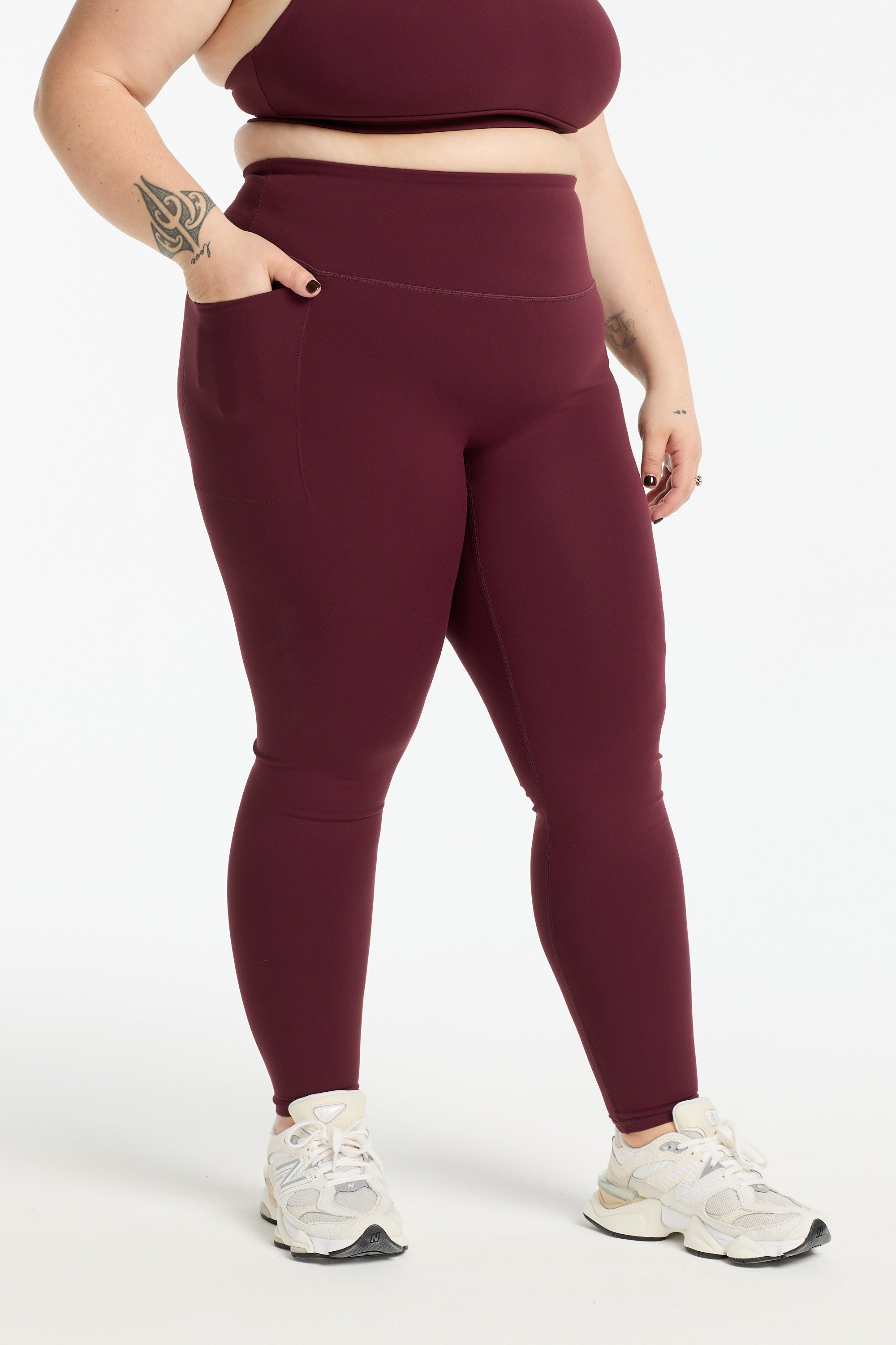 STAPLE W/ POCKET FULL LENGTH LEGGINGS BURGUNDY