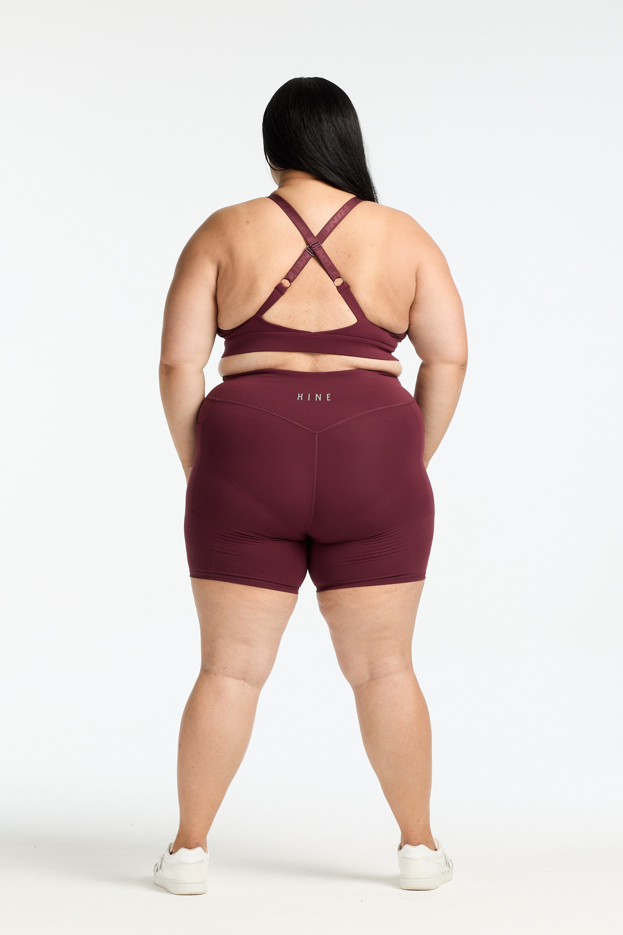 MOVEMENT BRA BURGUNDY