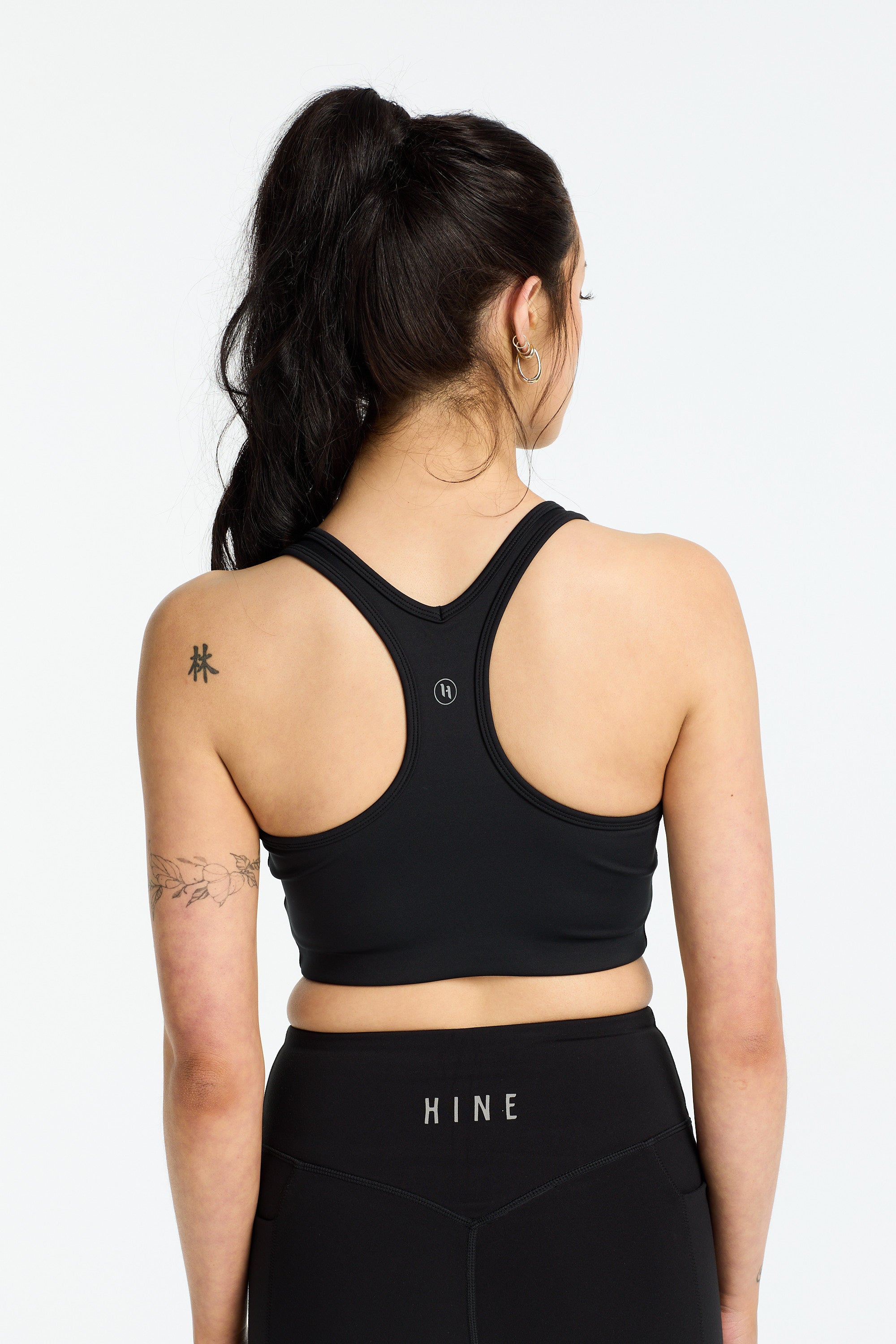 VARSITY 2.0 SPORTY BRA ONYX