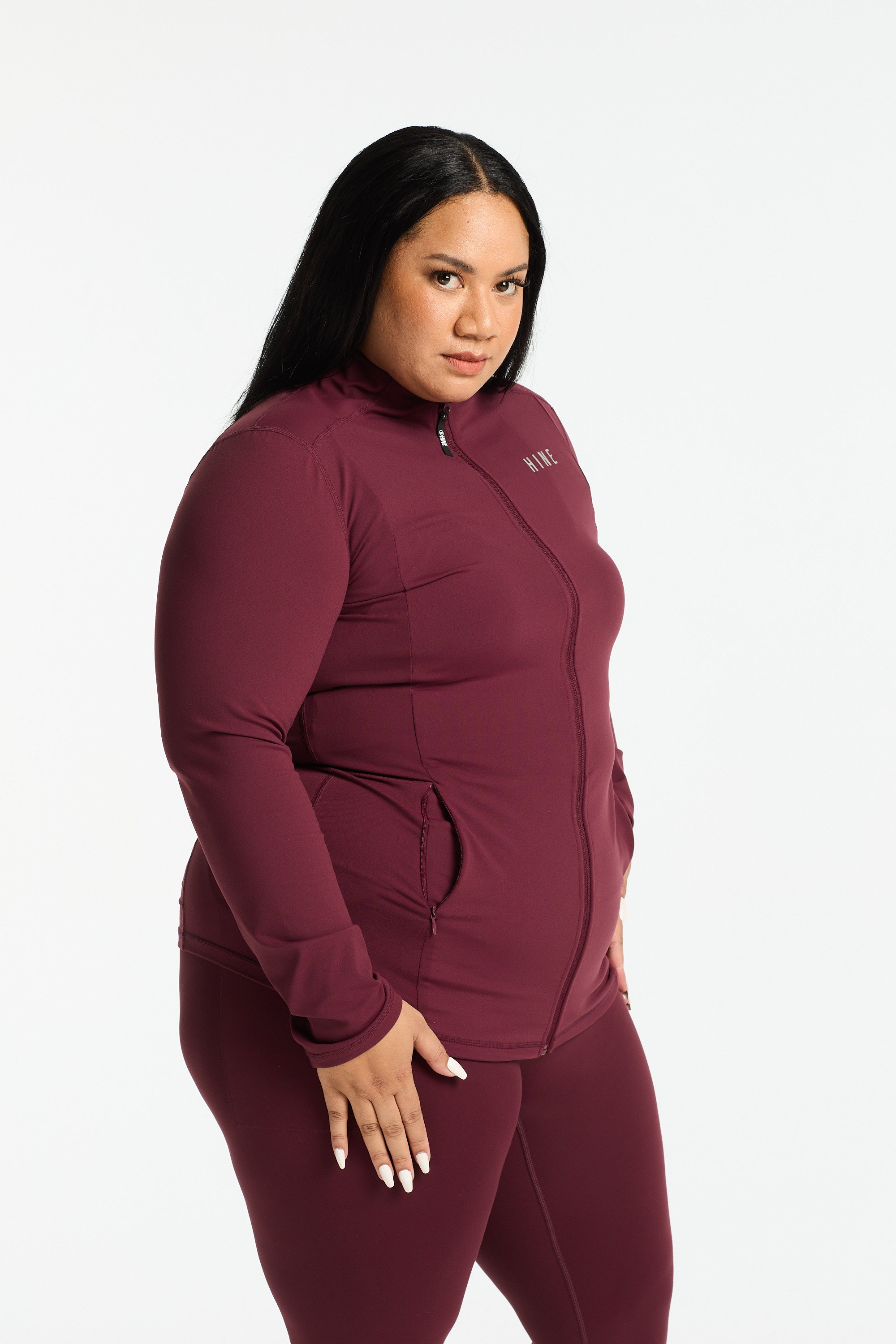 MOVEMENT FULL LENGTH JACKET BURGUNDY