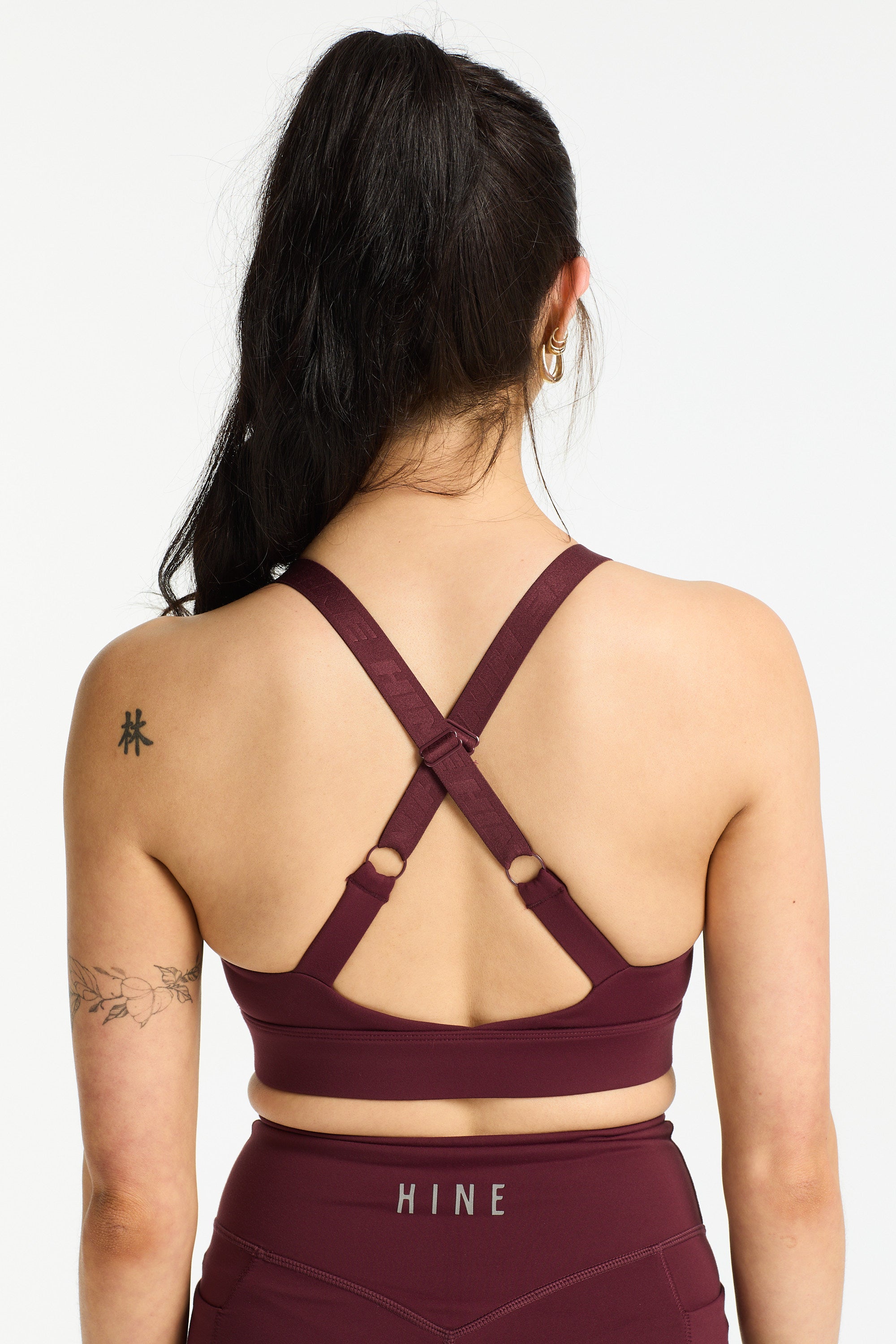 MOVEMENT BRA BURGUNDY