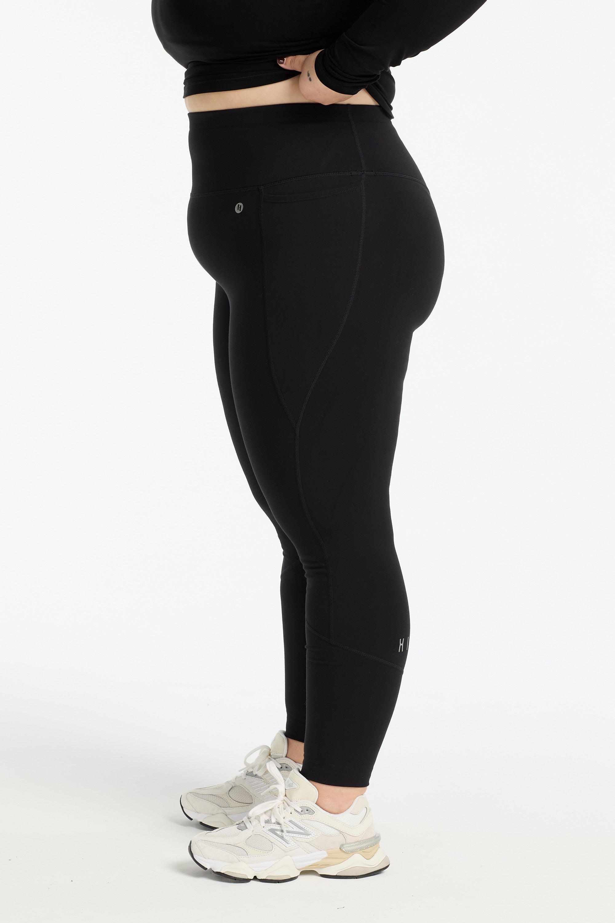 MOVEMENT W/ NO FRONT SEAM FULL LENGTH LEGGINGS ONYX