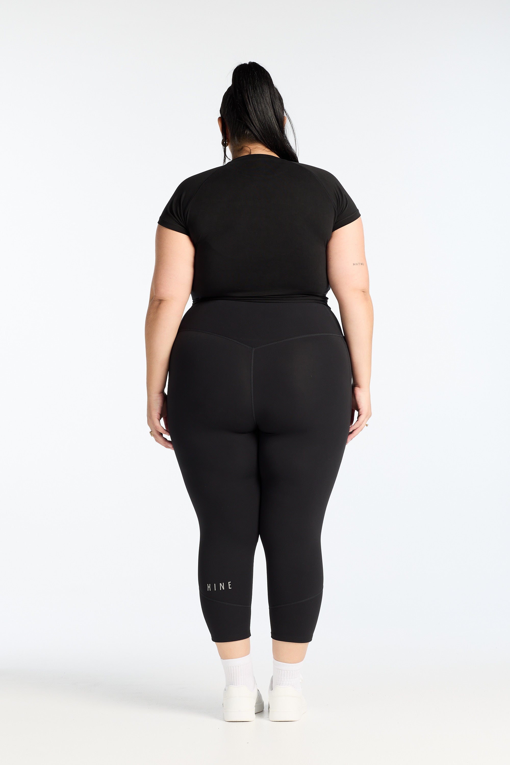 MOVEMENT W/ NO FRONT SEAM 7/8 LEGGINGS ONYX