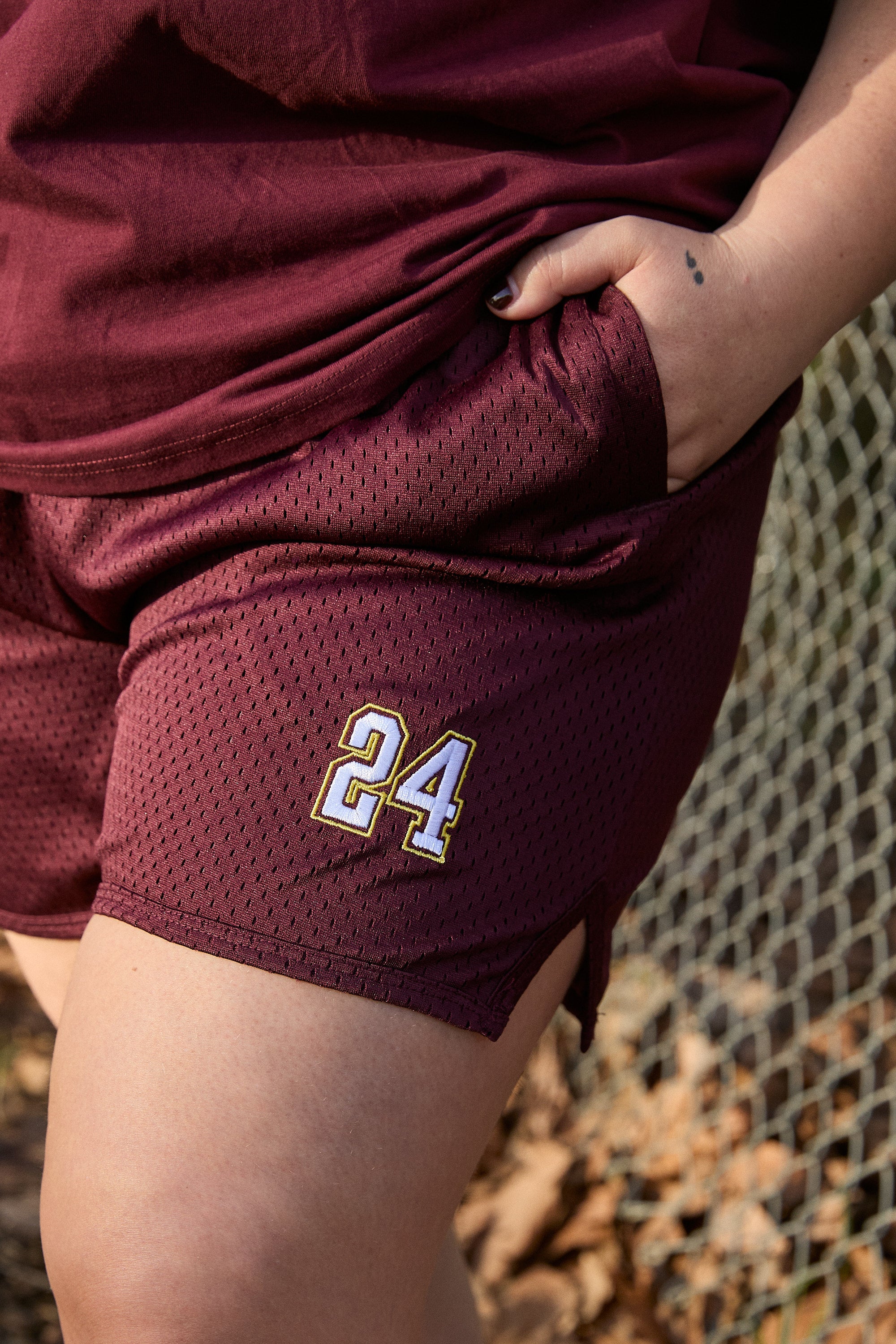 VARSITY 2.0 BASKETBALL SHORTS BURGUNDY