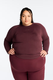 THE ESSENTIALS CROP LONG SLEEVE BURGUNDY