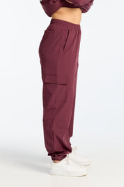 HINE CARGO PANTS BURGUNDY