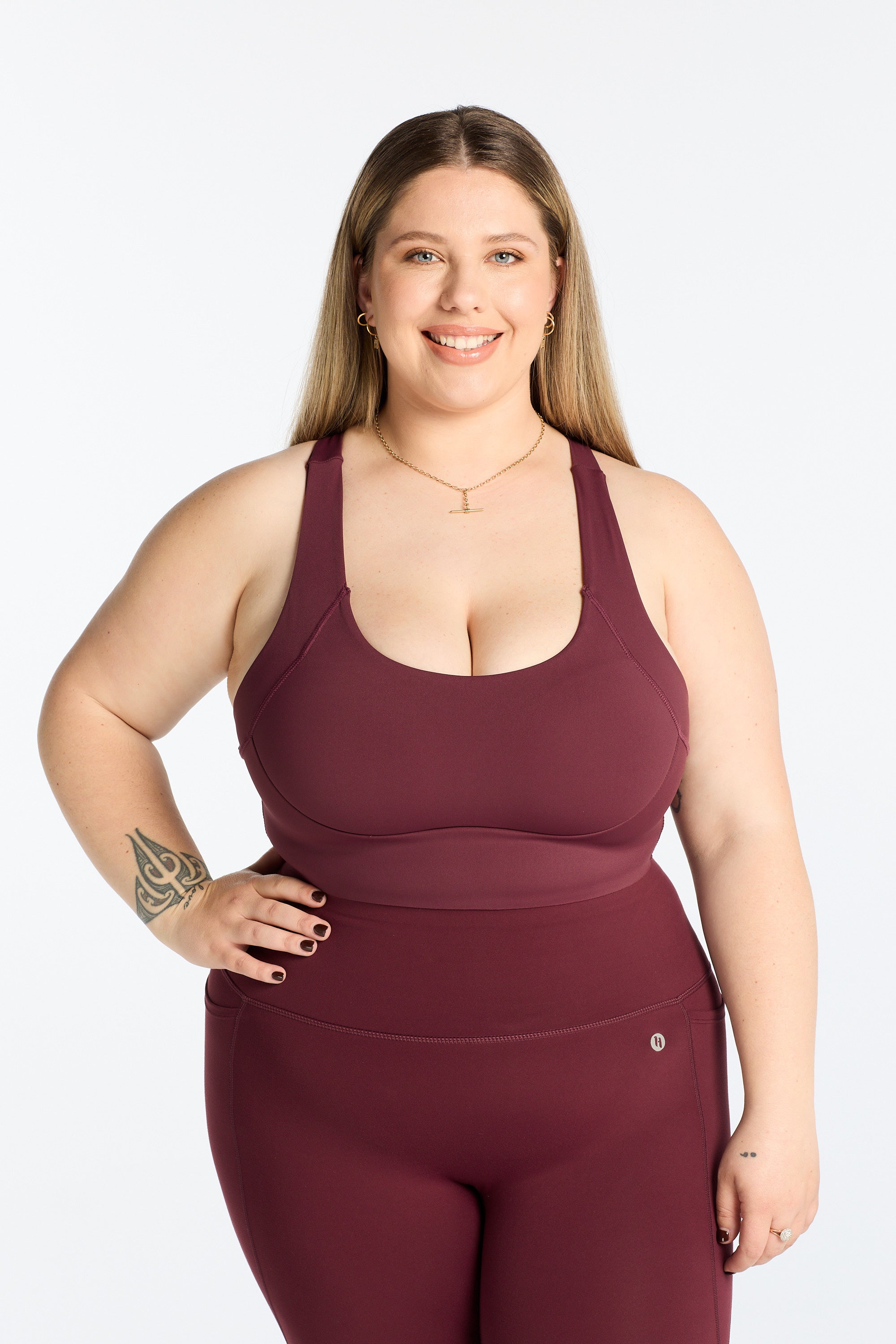 CURVED BUILT-IN SPORTS BRA BURGUNDY