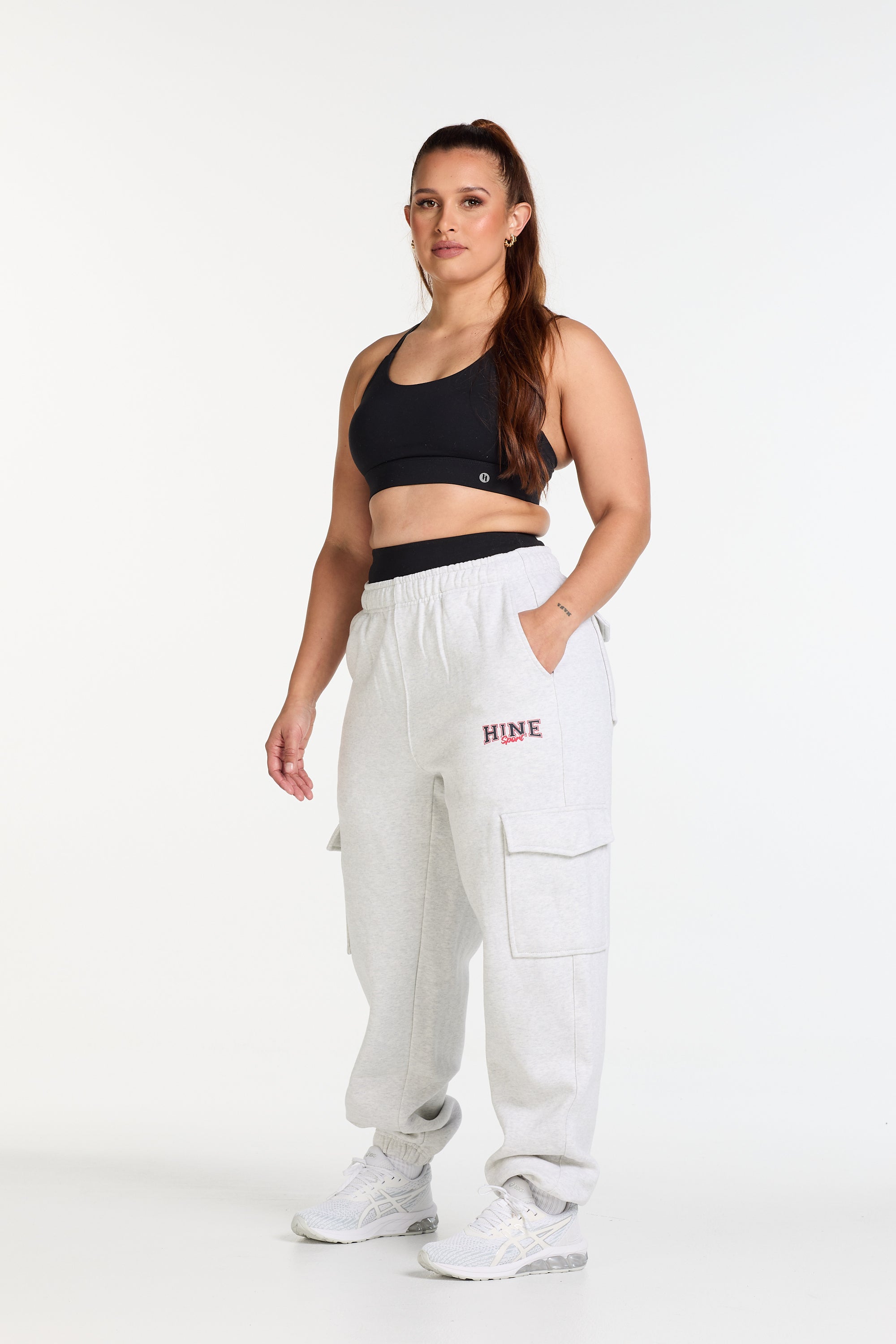 VARSITY 2.0 TRACKPANT GREY MARLE