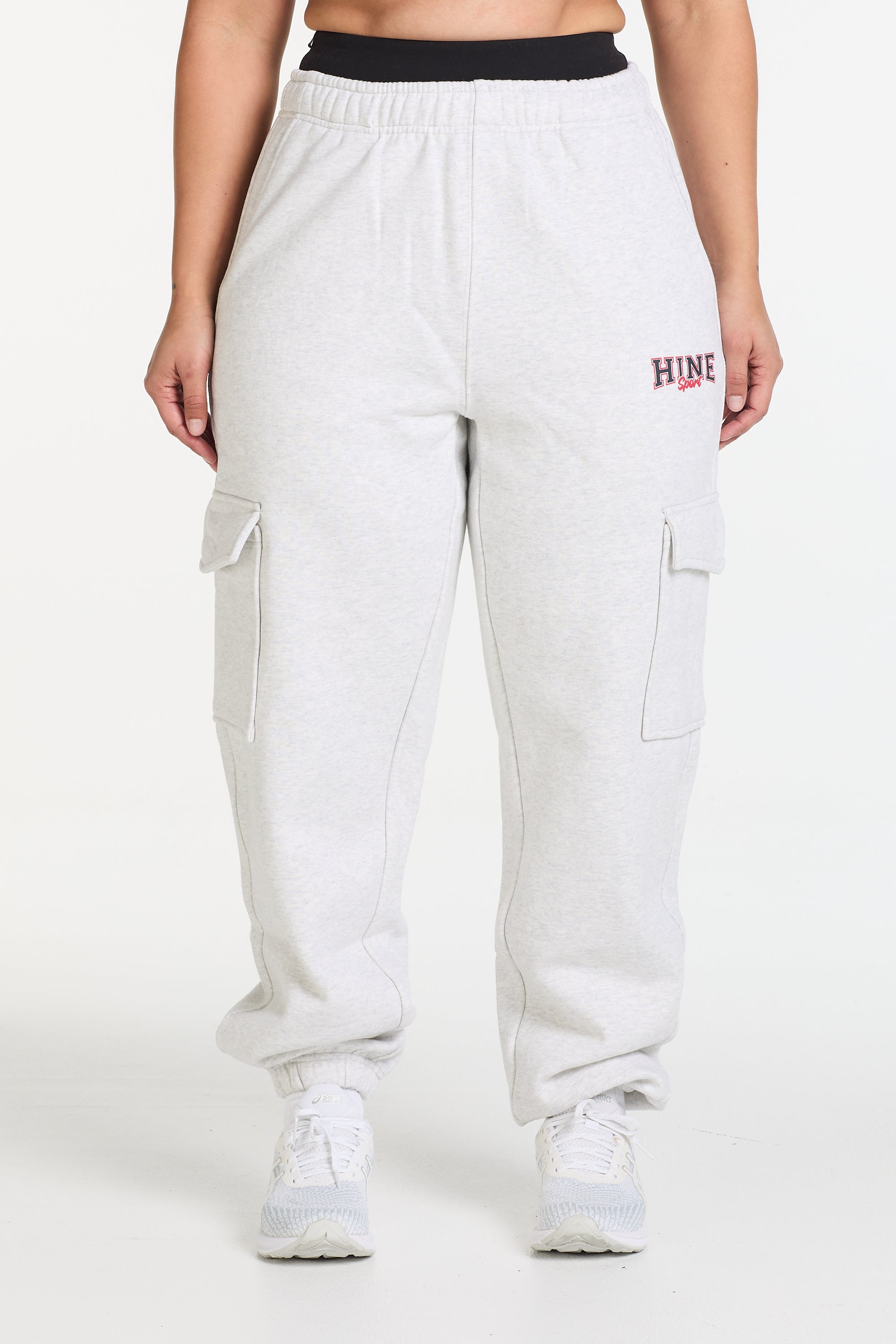 VARSITY 2.0 TRACKPANT GREY MARLE