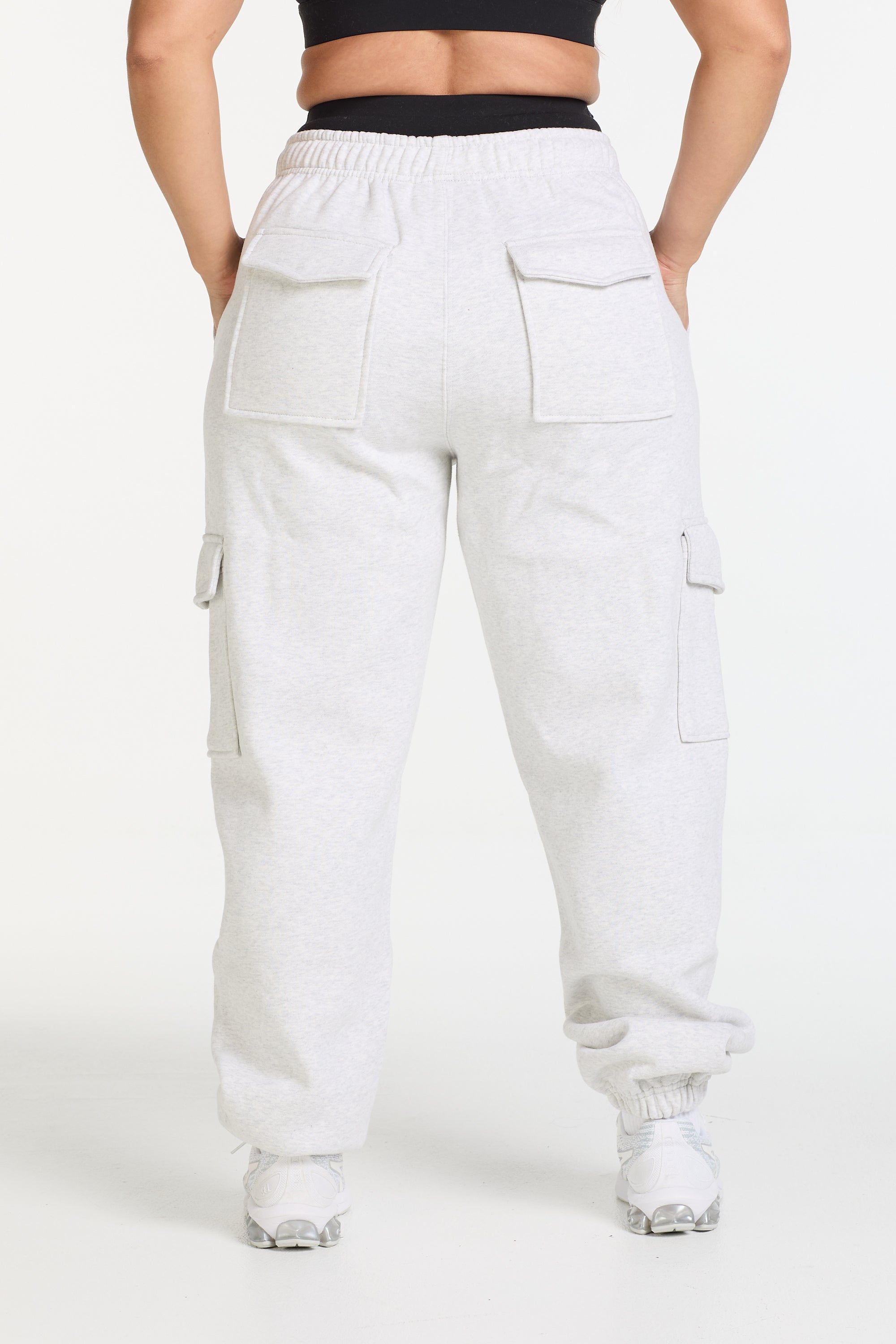 VARSITY 2.0 TRACKPANT GREY MARLE