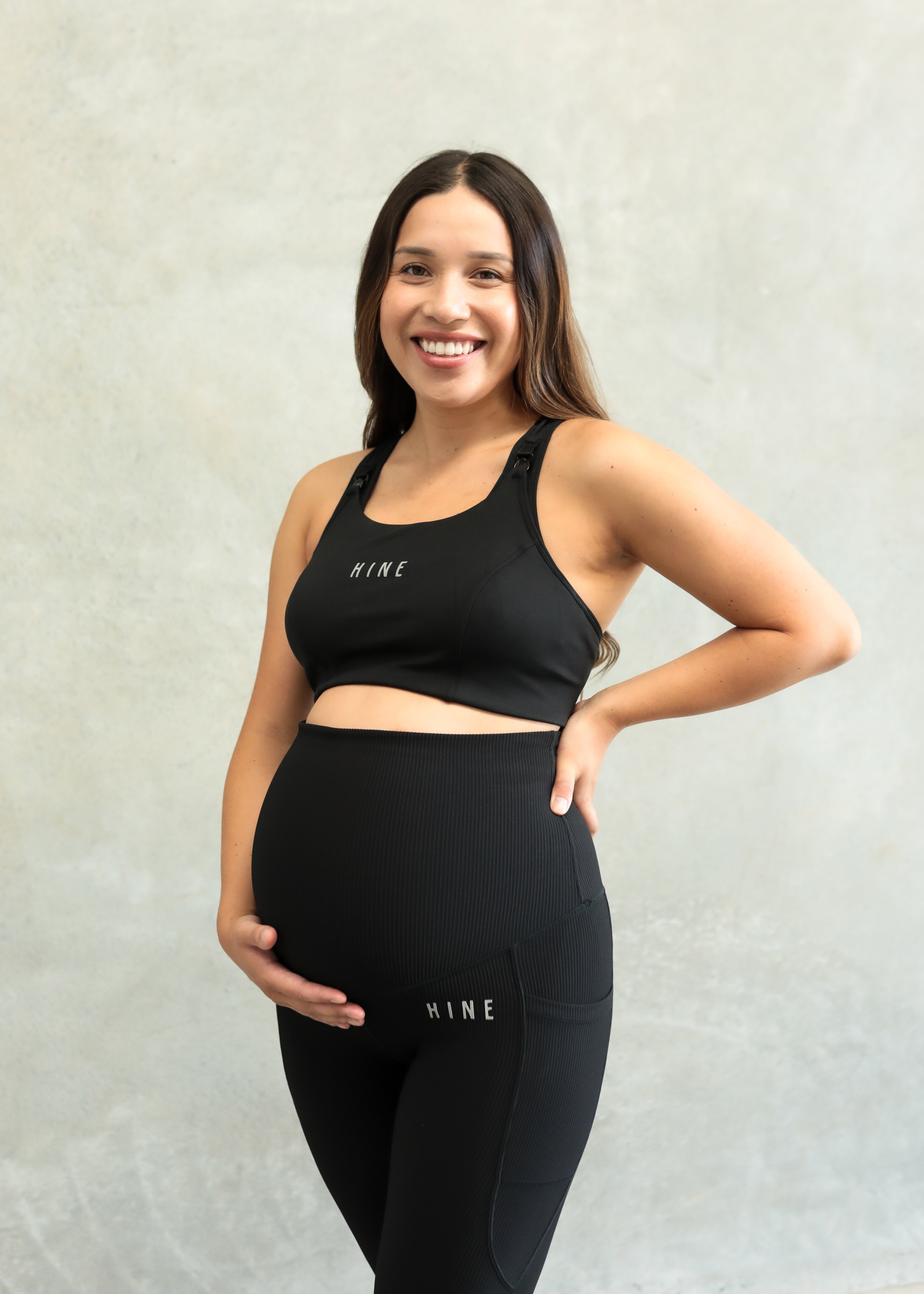 STAPLE MATERNITY RACERBACK BRA ONYX