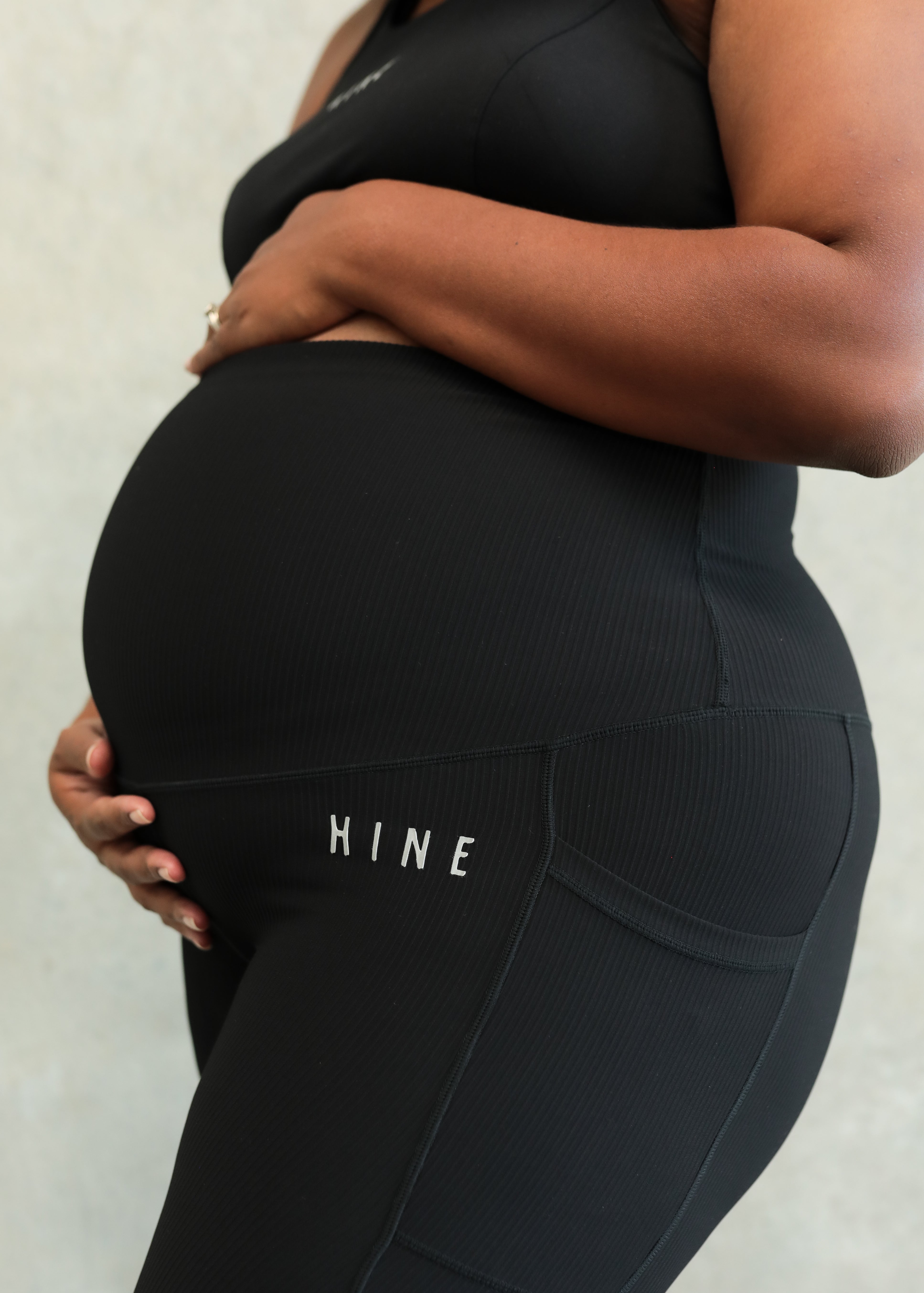 RIBBED MATERNITY 7/8 LEGGING ONYX